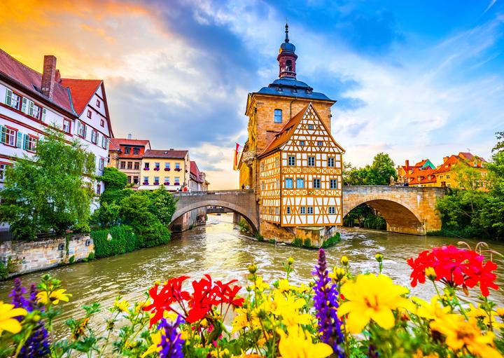 Immagine prodotto Enjoy Puzzle ENJOY-2095 - Centro storico di Bamberg, Germania, puzzle da 1000 pezzi (1000 pezzi)