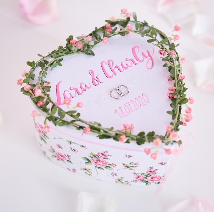 Immagine prodotto VBS Scatole di cartone XXL "Cuore", bianche, set da 12 (Scatola da regalo, 12 x)