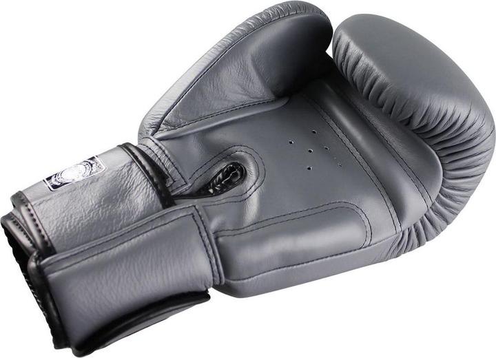 Actual product image Twins boxing gloves bgvl 3 (16 OZ, One size)