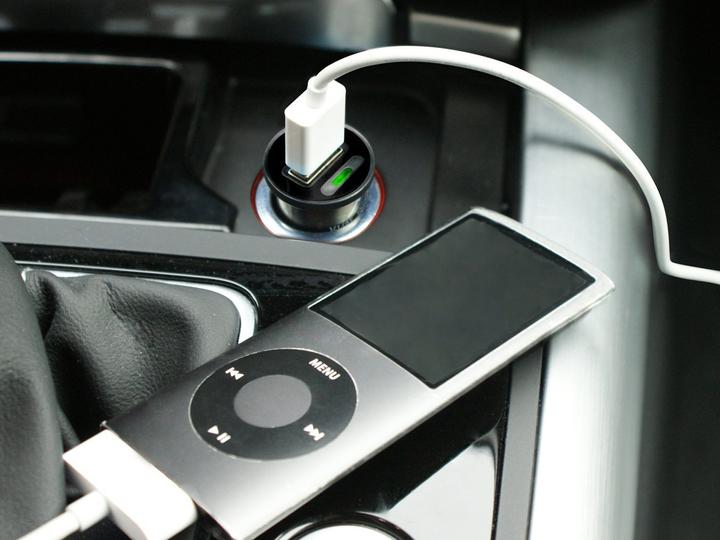 Actual product image Eufab Charging adapter