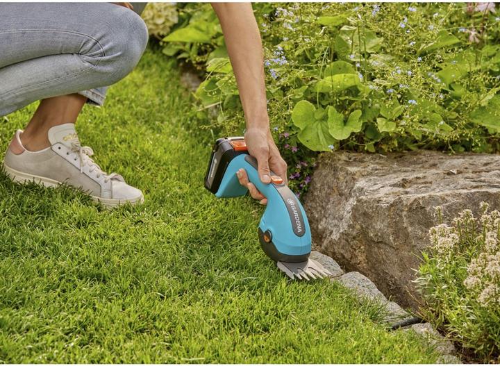 Actual product image Gardena Cordless grass and shrub shears PowerCut 20/18V P4A solo (Cordless hedgecutters)