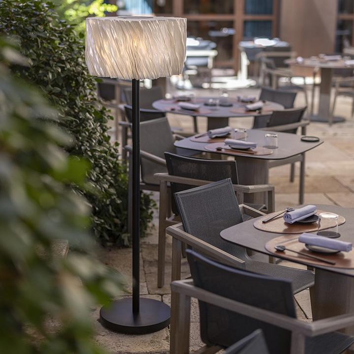 Immagine prodotto Les Jardins Lampada da terra solare Hugo alluminio nero PETG trasparente (500 lm)