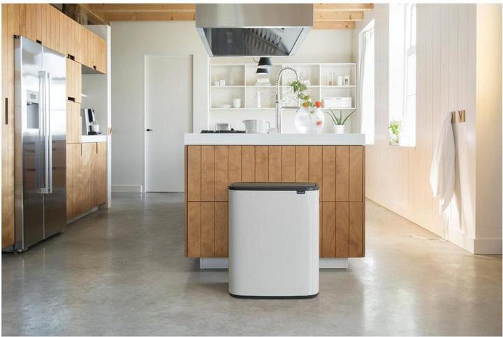Actual product image Brabantia Bo Touch Bin (60 l)