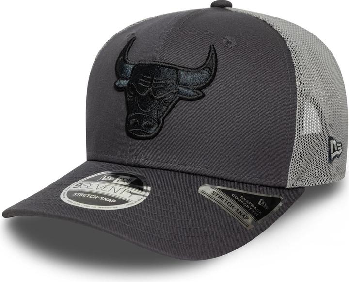 New Era 9Seventy Stretch-Snap Trucker Cap - Chicago Bulls