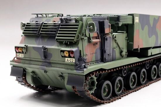 Immagine prodotto Trumpeter Sistema di razzi a lancio multiplo M270/A1 - USA