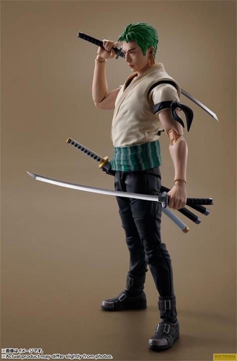 Immagine prodotto Tamashii Nation One Piece S.H. Figuarts Action Figure Roronoa Zoro (Netflix) 14 cm