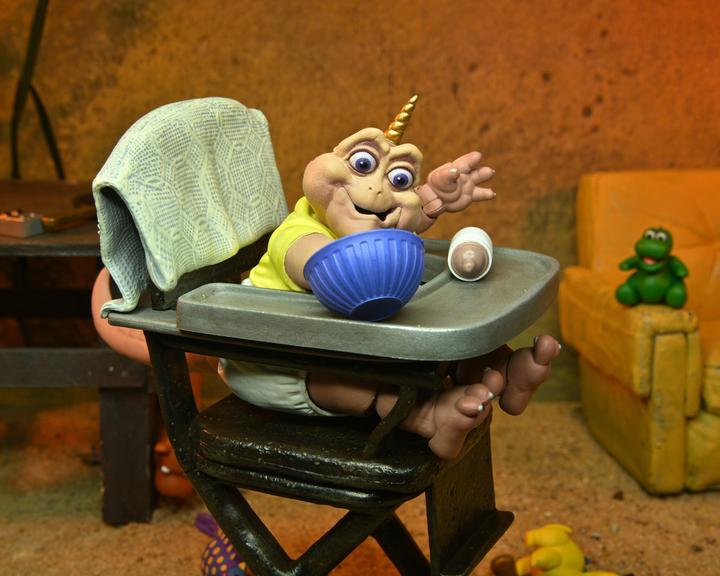 Actual product image Neca Dinosaurs Action Figure Ultimate Baby Sinclair 18 cm