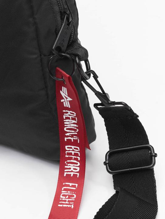 Produktbild Alpha Industries Crew Carry Umhängetasche