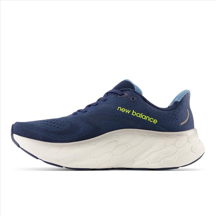 Produktbild New Balance MMORCN4 Fresh Foam X More v4 (44)