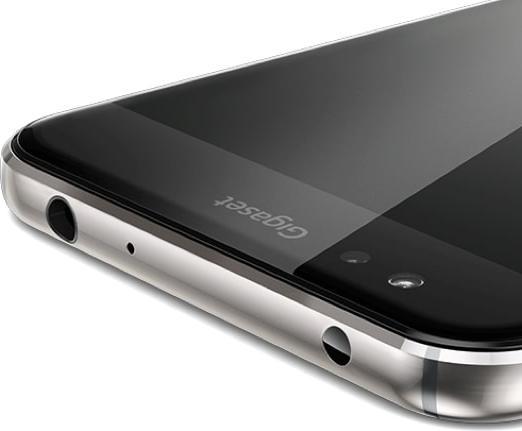 Produktbild Gigaset Me (32 GB, Black, 5", Dual SIM, 16 Mpx, 4G)