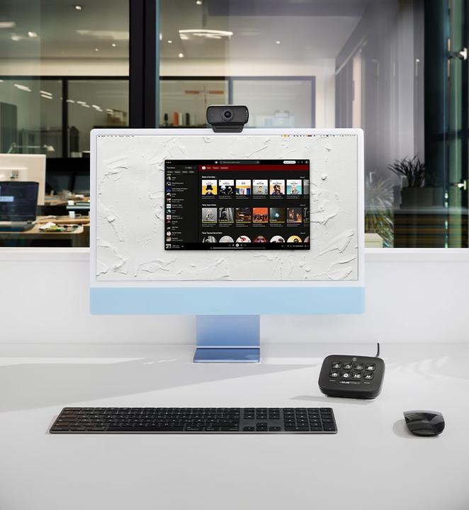 Actual product image Elgato Stream Deck Neo (black)
