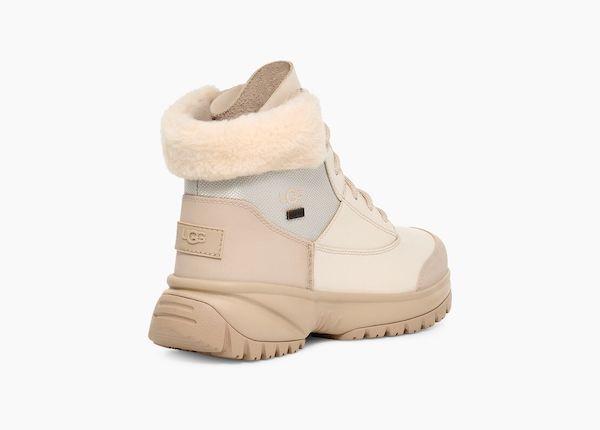 Produktbild Ugg Yose Fluff V2 (38)