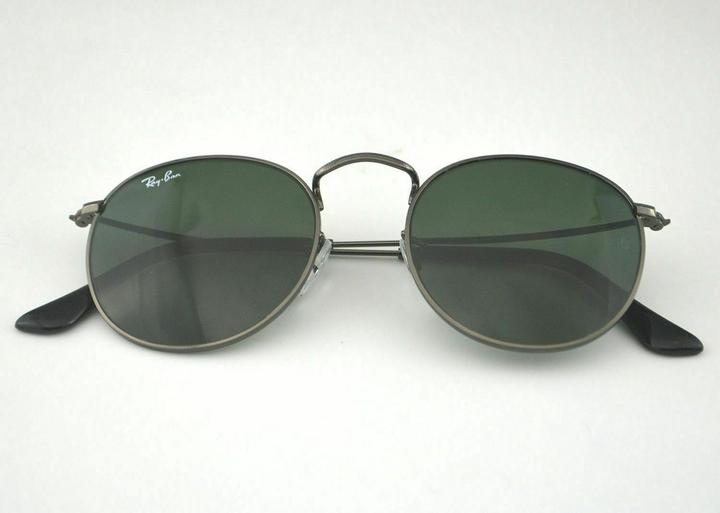 Actual product image Ray Ban Round Metal