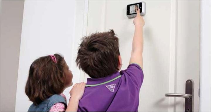 Image du produit Werkstarck Un spectateur de porte espionne Un spectateur de porte (Numérique)