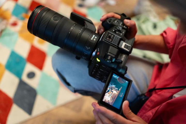 Actual product image Canon EOS C80 Cinema Camera (26.67 Mpx, 60p)