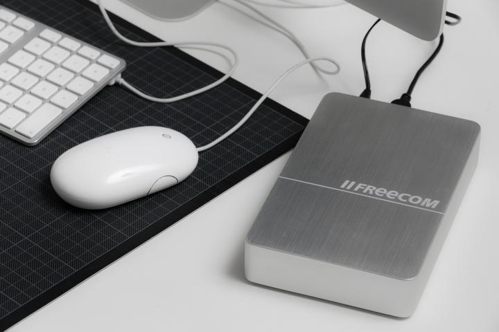 Produktbild Freecom mHDD Desktop Drive - 4TB Silver (4 TB)