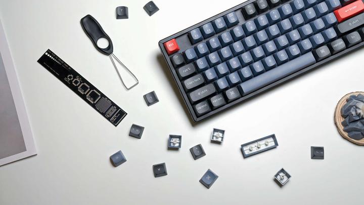 Immagine prodotto Keychron K8 Pro (DE, Cablato, Senza fili)