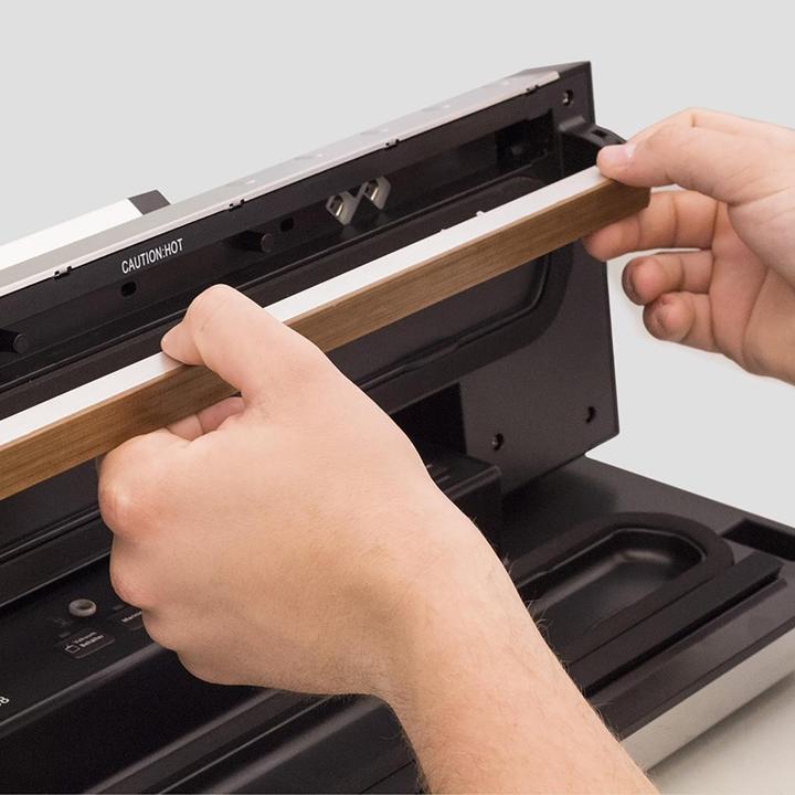 Actual product image Caso FastVac 4008
