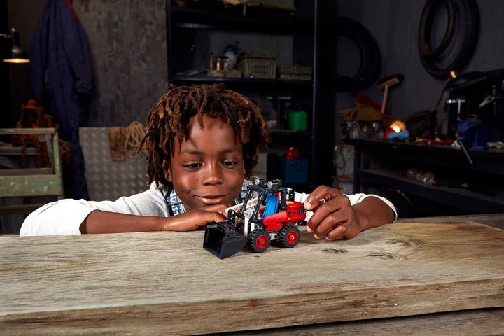 Immagine prodotto LEGO Pala caricatrice (42116, LEGO Technic)