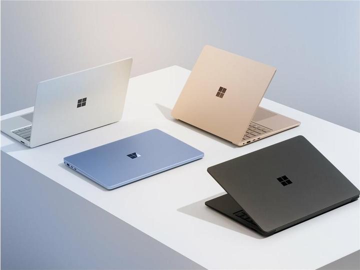 Produktbild Microsoft Surface Laptop 7. Edition for business (mit Netzteil) – Copilot+ PC (13.80", Snapdragon X Elite X1E-80-100, 16 GB, 1000 GB, CH)