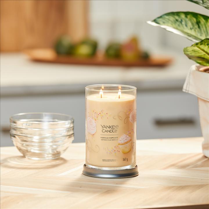 Immagine prodotto Yankee Candle Candela profumata Vanilla Cupcake Signature Large Tumbler