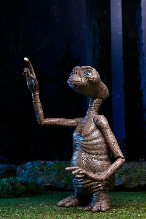 Image du produit Neca E.T., l'extra-terrestre: Ultimate E.T.