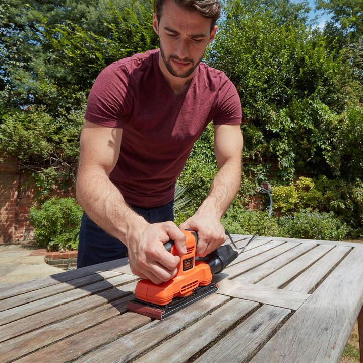 Image du produit Black & Decker BEW220 Ponceuse vibrante 14000 RPM (Ponceuse vibrante, 150 W)