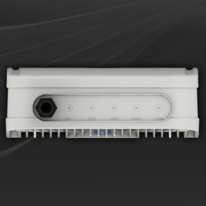 Actual product image Wireless Instruments WiBOX PA DM5-20HV - MIMO 2x2 Directional Panel Antenna, 5 GHz, incl. WiMount (5G)