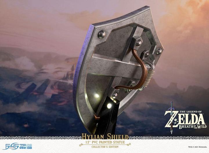 Actual product image First 4 Figures Zelda Breath of the Wild Hylian Shield - Collector Edition