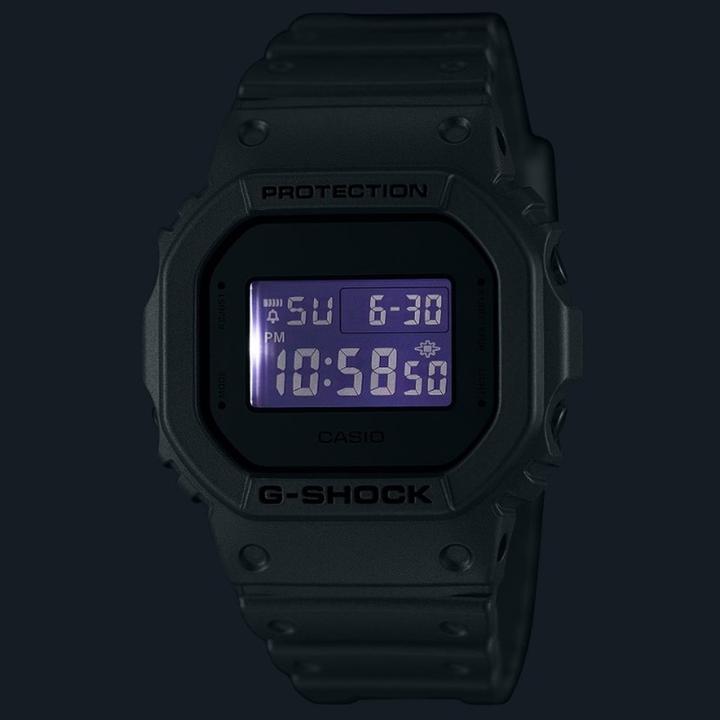 Produktbild G-Shock DW-5600FF-8ER (Chronograph, 43 mm)