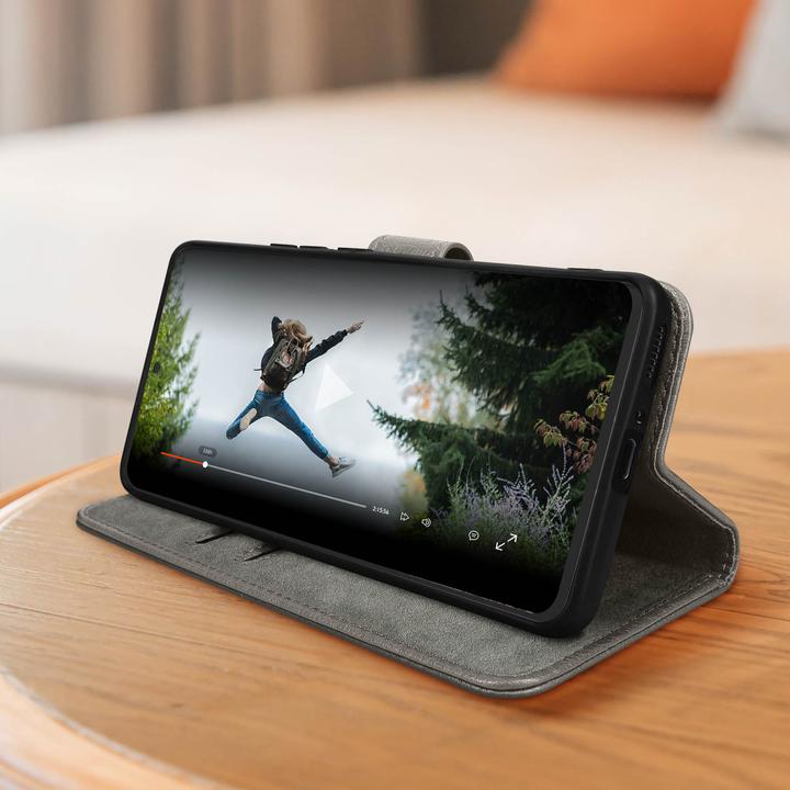 Actual product image Avizar Chesterfield Series (Xiaomi 13 Pro)