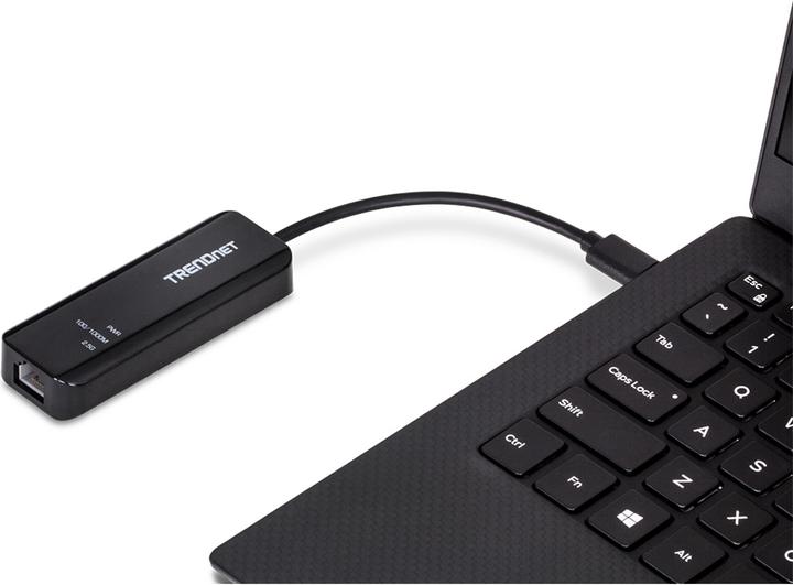 Productafbeelding Trendnet TUC-ET2G Ethernet Adapter USB-C 3.1 naar 2,5GBASE-T (USB-C, RJ45 2.5 Gigabit Ethernet (1x))