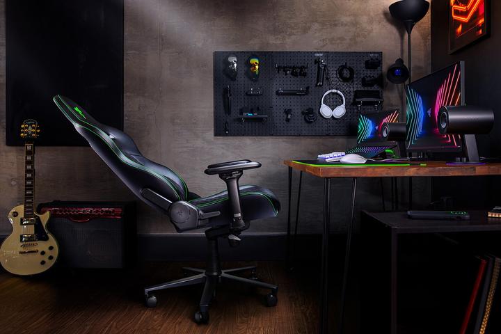 Actual product image Razer Enki