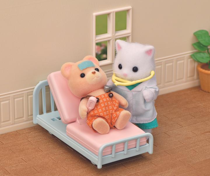 Immagine prodotto Sylvanian Families Set da gioco Country Doctor con figura
