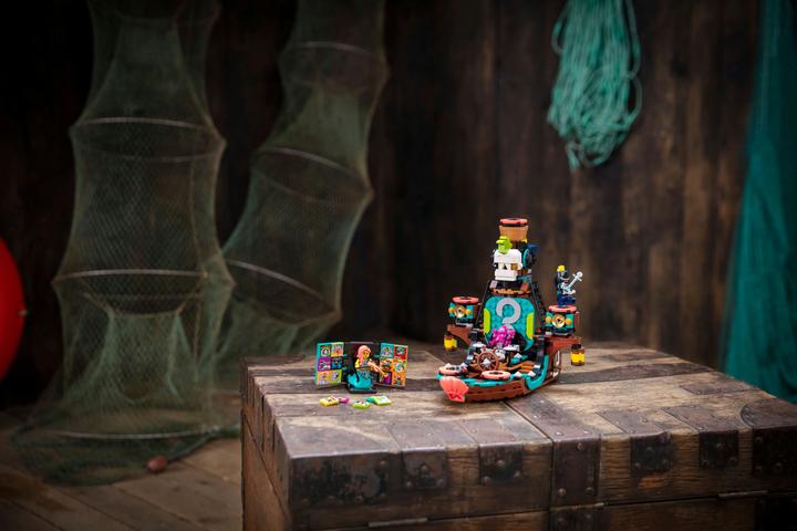 Produktbild LEGO Punk Pirate Ship (43114, LEGO Vidiyo)