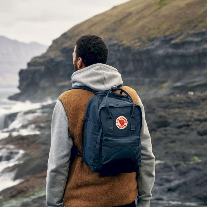 Actual product image Fjällräven Kånken Laptop 17" (20 l)