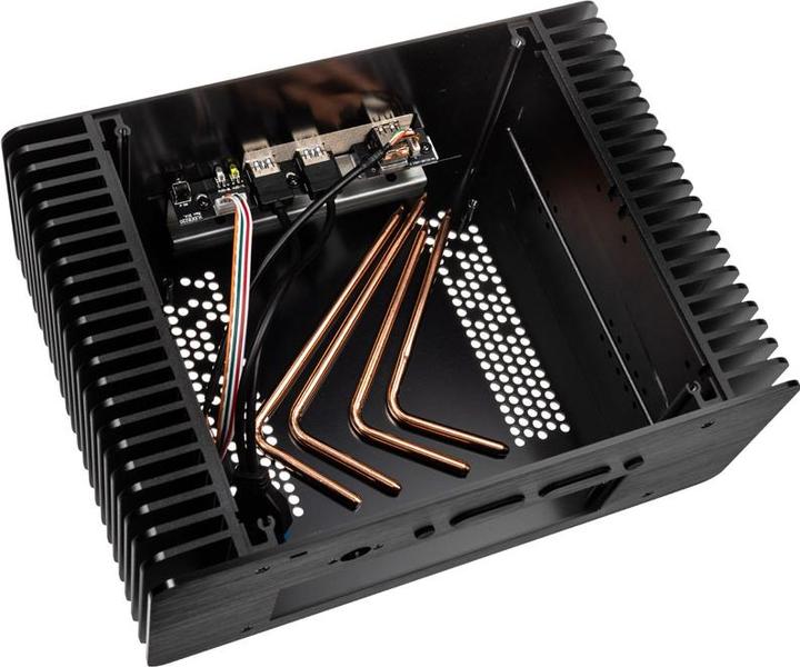 Actual product image Akasa Maxwell Pro (Mini-ITX)