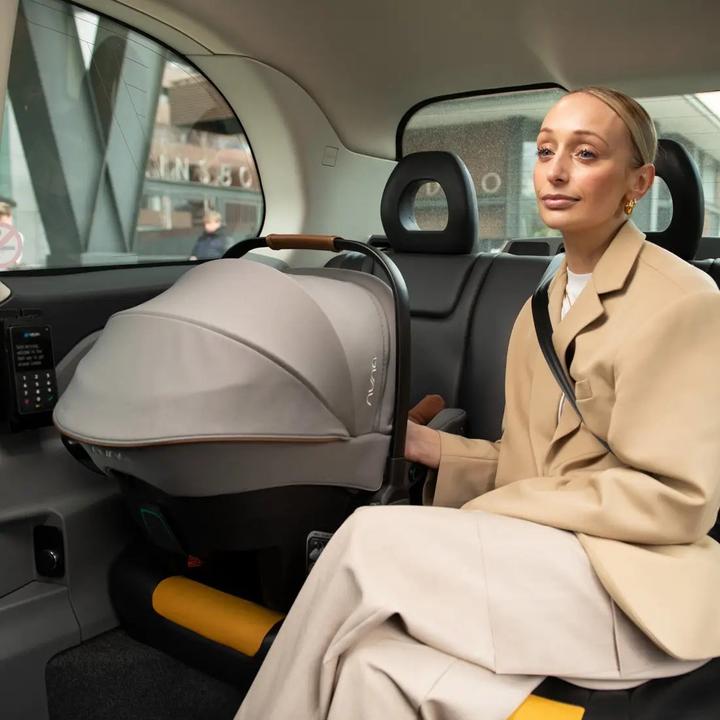 Actual product image Nuna Pipa (Baby car seat, ECE R129/i-Size Standard)