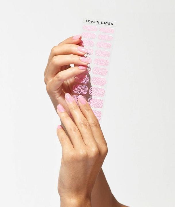 Produktbild Love'n Layer - Leo Poppy Pink (Leo Poppy Pink, Gel-Effekt Nagellack)