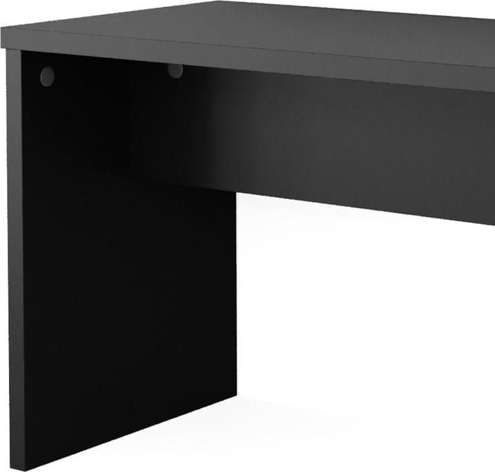 Schwarz