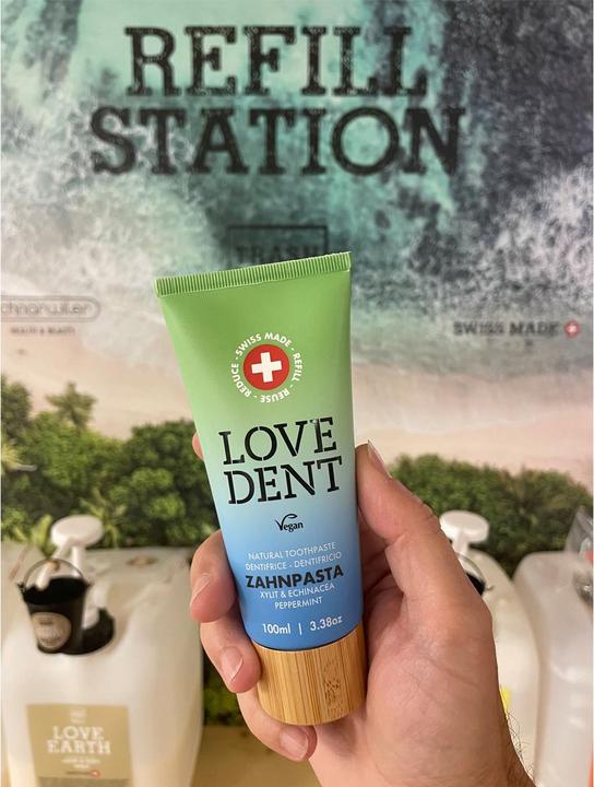 Produktbild ReUseMe LOVE DENT Zahnpasta ohne Fluoride mit Echinacea & Xylit (30 ml)