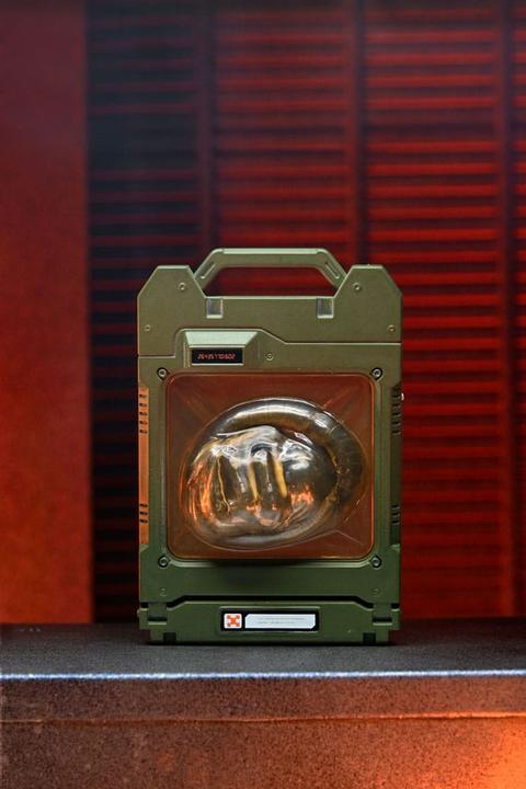 Actual product image Neca Alien: Romulus Accessory Pack for action figures