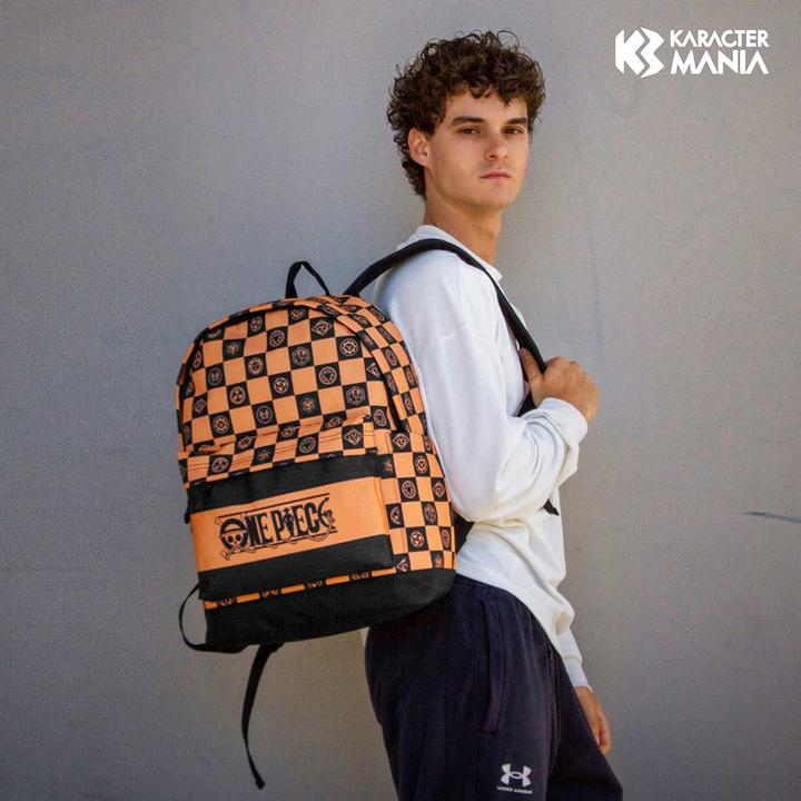 Produktbild Karactermania PLUS HS Backpack Chess (23 l)