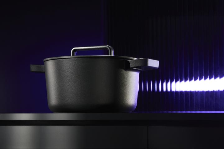 Actual product image WMF Flavour roaster, 22 cm, Black (22 cm, Casserole + Stewpot, Cast iron)
