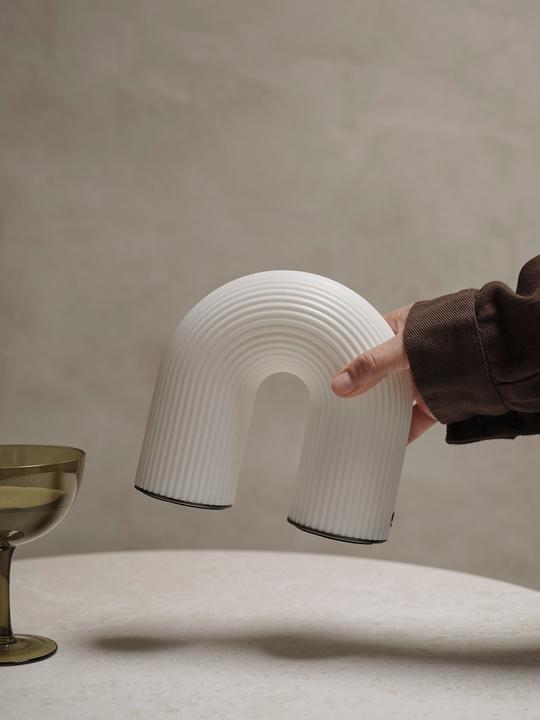 Immagine prodotto Ferm Living Lampada portatile Vuelta (40 lm)