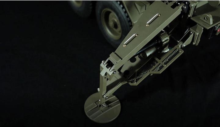 Immagine prodotto Amewi Semirimorchio US M747 lanciamissili, verde 1:12, Kit