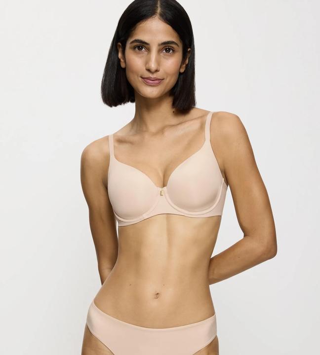 Image du produit Triumph Essentiels pour le maquillage du corps WP (80 C, Une unité par pack)