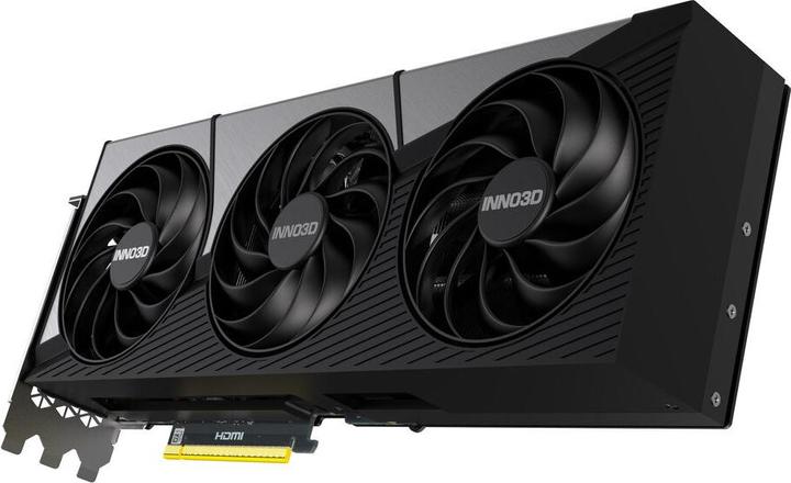 Actual product image Inno3D GeForce RTX 5090 X3 (32 GB)