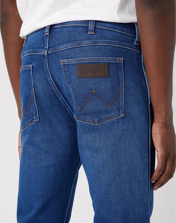 Immagine prodotto Wrangler Greensboro (New Arizona) Straight Fit Olympia (W32/L32)