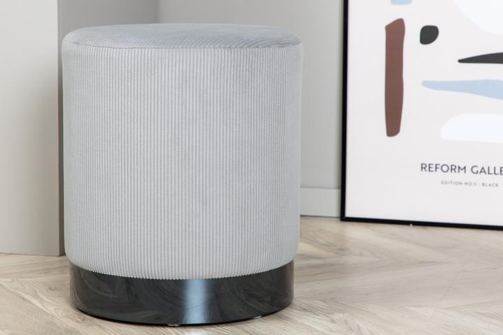 Actual product image Venture Home Benji